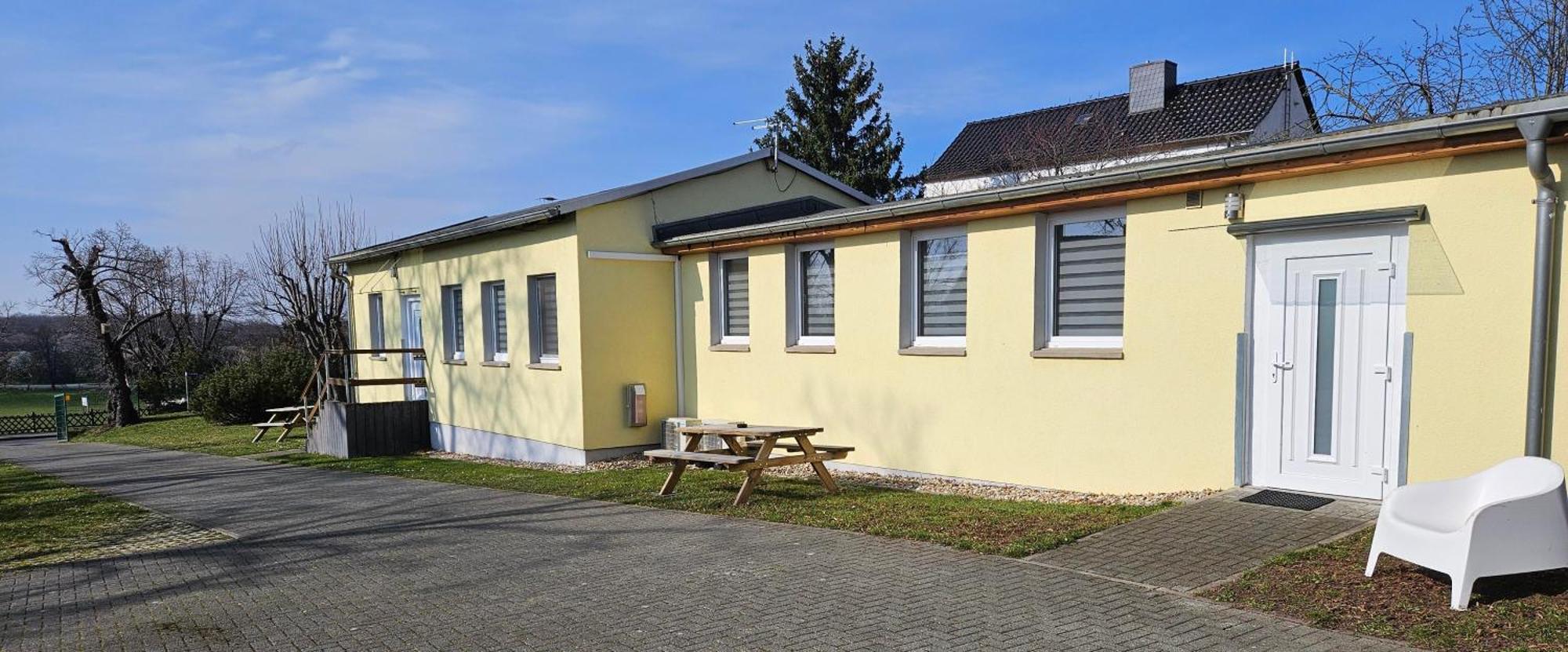 Gaestewohnung Heinrich Heine Schule Bad Durrenberg Exterior photo
